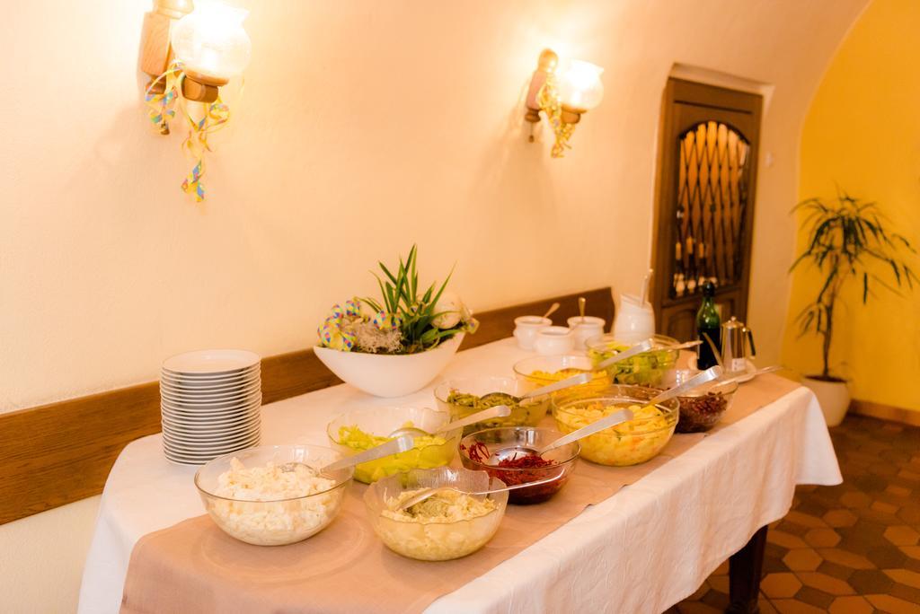 אובדאך Gasthof Grillitsch Roesslwirt מראה חיצוני תמונה